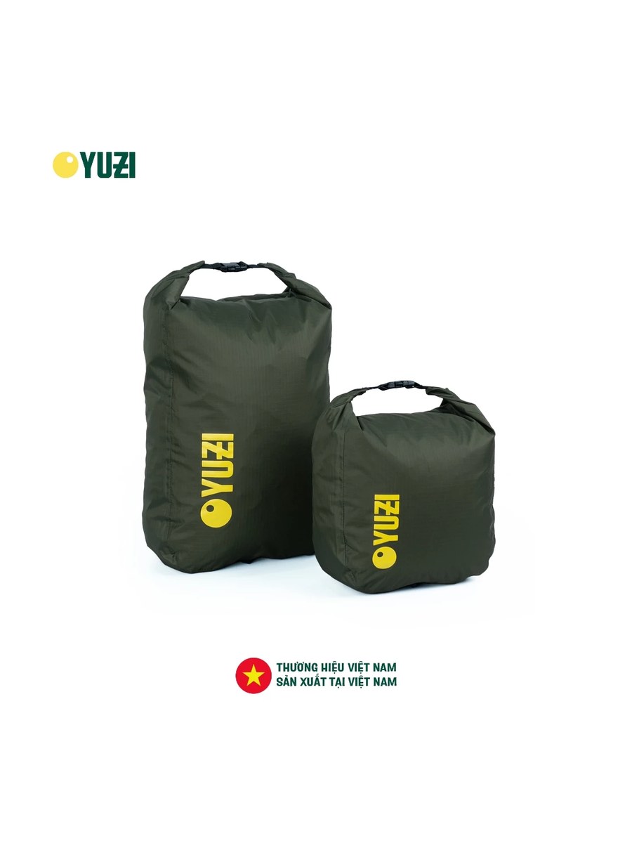 Túi bơi YUZI màu rêu, hai cỡ, miệng cuộn có khóa.